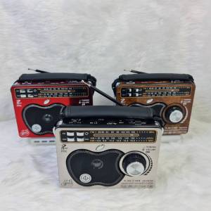 วิทยุ ฟังได้ทั้ง FM/AM/เล่นUSBได้/SD/MP-3 มีไฟฉายในตัว มีช่องต่อหูฟัง ใช้ได้ทังAC/DC