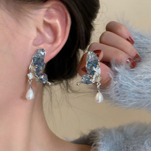 Maidu Jewelry ต่างหูปีกผีเสื้อนางฟ้าสำหรับแฟชั่นสำหรับผู้หญิงเข็มเงินชุดคริสตัลทรงหยดน้ำต่างหูมุก