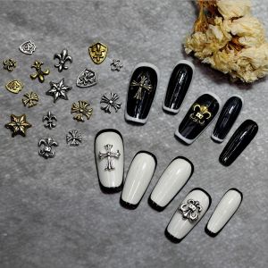 HLDT Alloy Metal Mixed DIY Crowe Heart Rivets Nail Rock Style 3D Nail Art Jewelry Manicure Accessories Nail Art Decorations Punk Nail Charms