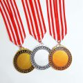 Medali Warna Emas Perak Perunggu Plus Tali Merah Putih Medalion Mendali Custom Gold Silver Bronze Penghargaan Lomba Kejuaraan Olimpiade Hadiah Wisuda Souvenir Acrylic Akrilik 100% Bahan Resin. 