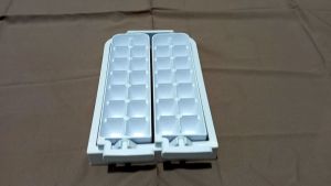 Ice Twist Tempat Es Batu Kulkas Sharp Original (Gratis Bubble)