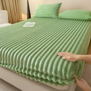 New Style Rabbit Plush Bed Sheet Large Draw Strip Bed Sheet
