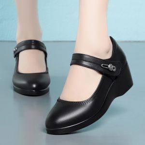 Size 35-40 Womens Slope Heel Soft soled Leather Shoes Comfortable and Durable Simple Middle Heel Casual Shoes