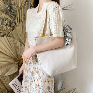 IELGY trendy design sense versatile ladies double-sided large-capacity handbag