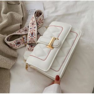 TAS MASAYU - SLINGBAG WANITA - TALI GESPER