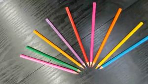 Pensil Warna Anak Premium Impor Isi 24 / Krayon Crayon Anak Isi 24 Pensil Mewarnai Bukan Faber Castle