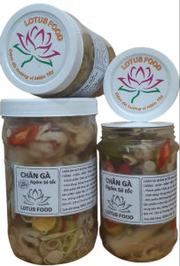 CHÂN GÀ ngâm sả tắc -[ chỉ giao miền nam ] loại Rút Xương và loại có Xương - bán hàng đúng như hình ảnh chụp