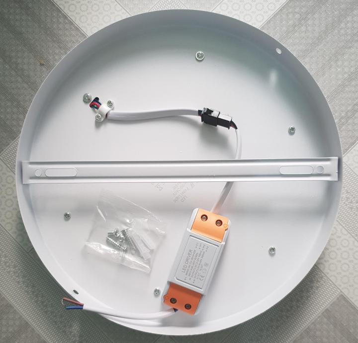 %C4%90%C3%A8n%20led%20n%E1%BB%95i%20%E1%BB%91p%20tr%E1%BA%A7n%2024w%20tr%C3%B2n%202%20m%C3%A0u%203%20ch%E1%BA%BF%20%C4%91%E1%BB%99%20-%20Image%203