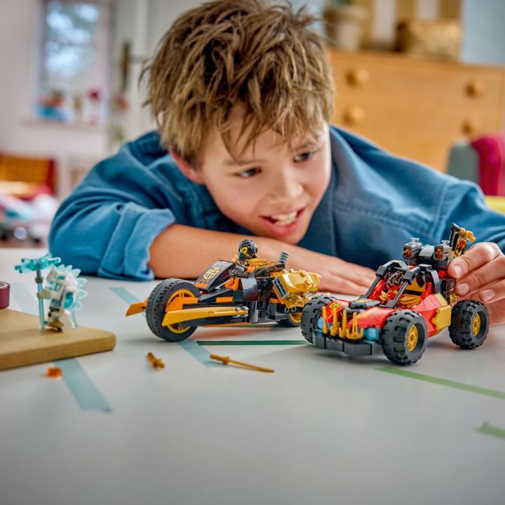 LEGO%20NINJAGO%2071864%20%C4%90%E1%BB%93%20Ch%C6%A1i%20L%E1%BA%AFp%20R%C3%A1p%20B%E1%BB%99%20%C4%90%C3%B4i%20Si%C3%AAu%20Xe%20Chi%E1%BA%BFn%20%C4%90%E1%BA%A5u%20C%E1%BB%A7a%20Kai%20V%C3%A0%20Cole%20(394%20chi%20ti%E1%BA%BFt)%20-%20Image%204