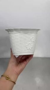 #658 (12pcs) Hanging Vertical Pots