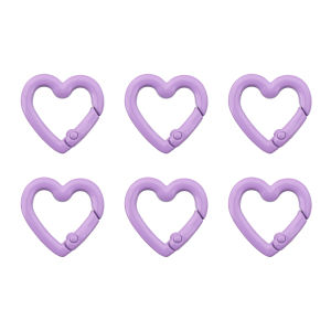 2-5ชิ้นพวงกุญแจโลหะหัวใจแบนพ่นสีสเปรย์อัลลอยตะขอก้ามปูแบบ DIY