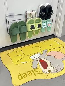 Over-the-Door Shoe Rack Wall-Mounted Dormitory Simple Entrance No-Drill Bathroom Wall Storage Shoe Organizer