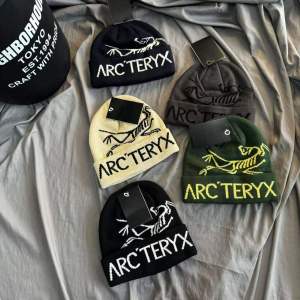 Arcteryx/Archaeopteryx knitted jacquard cold hat beanie for men and women sports accessories