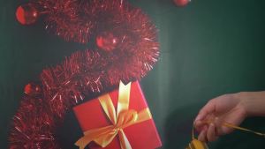 Christmas 12 Pieces Large Gold Bows for Gift Wrapping Pull Bows 6 Inch Gift Bows Big Ribbon Bows for Wrapping Boxes Gift Decorations for New Year Wedding Ceromony Anniversary Graduation