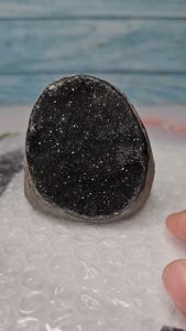 CrystaLuver PVH 47 Natural Amethyst Crystal Geode.