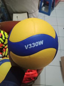 Mikasa v330w grade BOLA VOLI MIKASA V330W ORIdINAL OFFICIAL BALL PROLIGA model international support