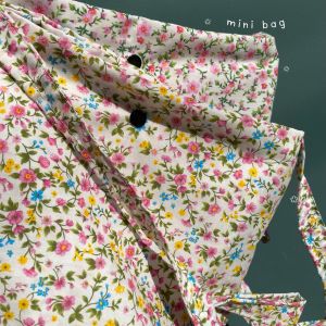 กระเป๋าสะพายข้าง ดอกไม้ เถาวัล ใส่โทรศัพท์ ของจุกจิก