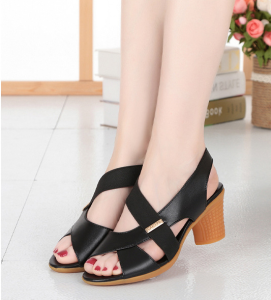 [ส่งเร็วพิเศษ!] พร้อมส่ง รองเท้ารัดส้น รองเท้ายางยืด รองเท้าเสริมส้น รองเท้าส้นสูง