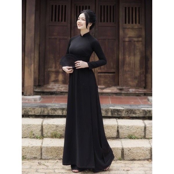 Áo dài đen trơn