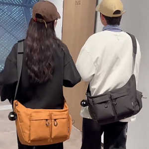 Túi đeo vai du lịch ni lông nhẹ để thời trang nam và nữ túi Cặp Đeo Chéo Có dây đeo điều chỉnh được