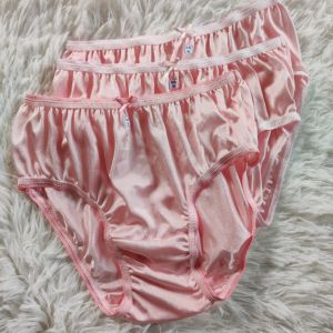 กางเกงในบิกินี่ สีชมพู ผ้าวาโก้ นิ่มลื่น กางเกงในผู้หญิง กางเกงไนล่อนเกรดพรีเมี่ยม  แพ็ค ุ3 ตัว ไซส์ XL Bikini Woman Underwear Nylon สะโพก 38-44 นิ้ว 