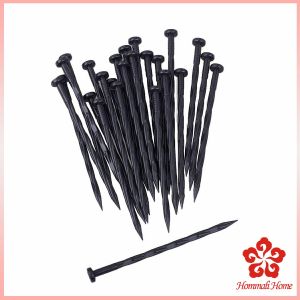 PHM หมุดยึดผ้าคลุมวัชพืช แพคละ 10 ชิ้น หมุดปักผ้าคลุมดิน ความยาว 20 ซม. วัสดุแข็งแรง Plastic Spikes