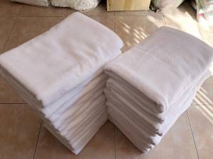 ผ้าเช็ดตัว ผ้าขนหนู สีพื้น คอนต้อน100% ผ้าโรงแรม 27x54นิ้ว [นุ่งอาบน้ำได้] เกรดA