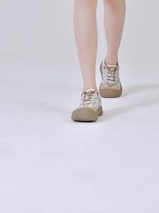 รองเท้าผ้าใบผู้หญิงขายดีของ Jeep รองเท้าผู้หญิงน่ารักหัวกลมขนาดเล็กพื้นหนาแฟชั่นระบายอากาศได้