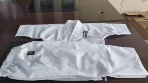 ชุดโดบกคุณภาพสูง Kyokushinkai 12oz ผ้าฝ้าย 100% ชุดคาราเต้คิมิโนกิสำหรับเด็กและผู้ใหญ่ พร้อมเข็มขัดสีขาวฟรี