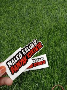Stiker Males Keluar Banyak Icikiwir Stiker Printing Stiker Viral