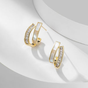 Stylish and Elegant C Shell-shaped earrings light luxury style versatile and popular accessory 925 High-end and stylish new silver needle earrings