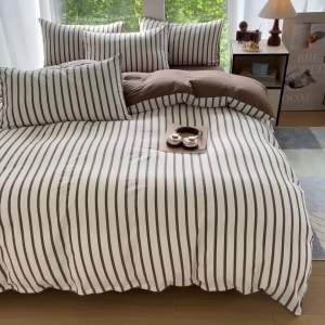 Fantasy Butterfly A Simple Washed Cotton Skin-Friendly Soft Bedding Set for Students Dormitory Bed Sheets and Duvet Covers 3 Bedding Set with Fitted Sheet LZD