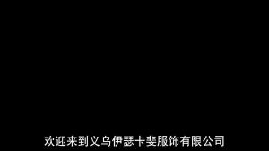ผลิตภัณฑ์กีฬาวิ่งสองชิ้น รอยต่อถักสีทึบแขนยาวกางเกง สามส่วนชุด กำลังกายชุดโยคะ พื้นฐานผู้หญิงสองชิ้น