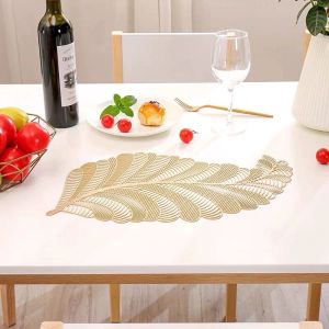 Gold Leaf Table Runner Placemat PVC Table Runner 4 Seater Rectangle Waterproof Non-Slip Heat Insulation Nordic Decorative Dinner Table Placemat