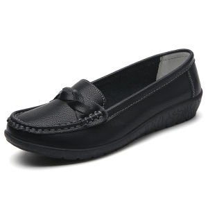 Fashion Leather Women Flats Round Toe Women Shoe Moccasins Shoes Woman Slip On Shoes Women Black Zapatos Mujer Plus Size