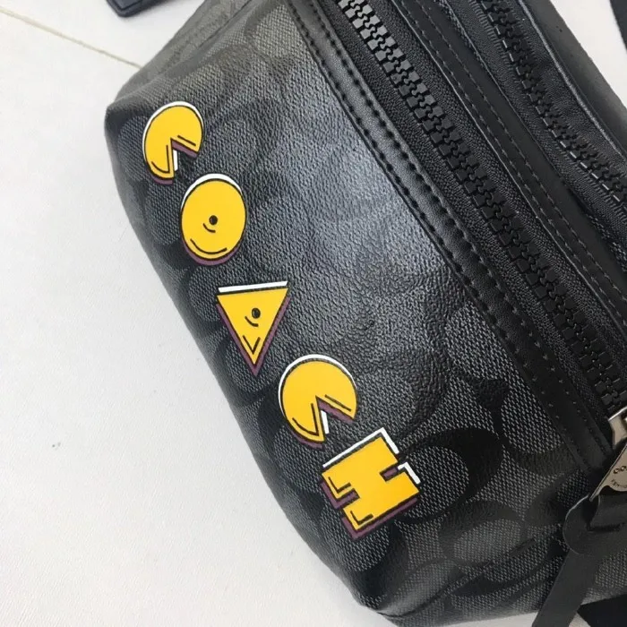 Coach pac man discount waist bag original