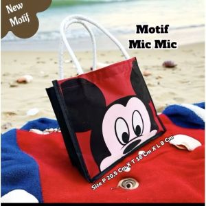 (Ecer) Tote Bag Souvenir Tas Sumbu Labubu Tas Bekal Murah Kanvas