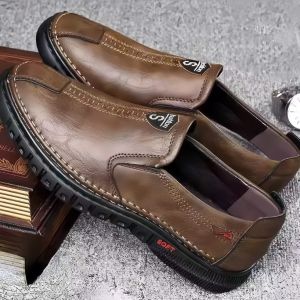 New Men Casual Leather Slip-On Sandals with Comfortable Slip Resistant Sole