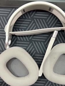 แผ่นรองหูฟังโฟมนุ่มกำมะหยี่ทดแทน เจลโปรตีนไอซ์ระบายอากาศสำหรับ CORSAIR HS80 RGB