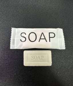 You Glow Babe Beauty White Soap (70g x 5) 5 ชิ้นใน 1 แพ็ค | สบู่ไวท์เทนนิ่งต่อต้านริ้วรอย สบู่โรงแรม Perfume ขนาด 8 g./100 ก้อน ก้อนละ สำหรับโรงแรม รีสอร์ท สปา และห้องพักในอพาร์ทเม้นท์