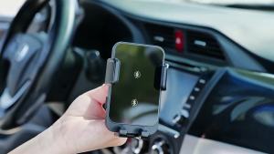15W Dual Coil Wireless Car Charger for Samsung Galaxy Z Flip 4 3 S22 S21 Auto Clamp Fast Car Charging Phone Mount Holder