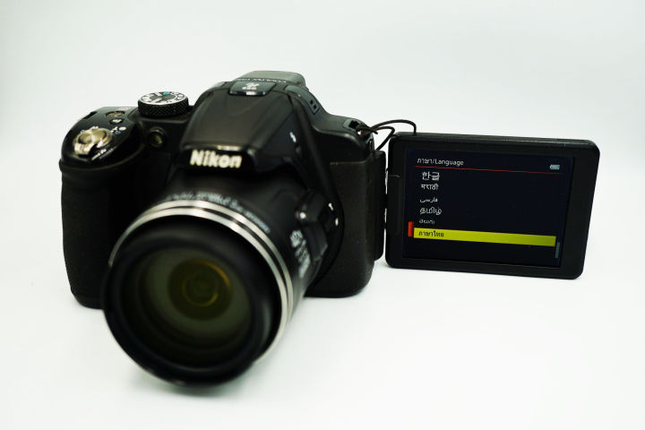 Nikon Coolpix P520 GPS Wide 42X Zoom 24-1000mm ED VR CMOS