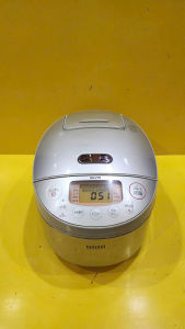 Nồi cơm nội địa Nhật cao tần (IH) Sanyo ECJ-JG10 (1.0L) (8DU006567) áp suất (Sanyo xoài)_Hàng nội địa Nhật đã qua sử dụng điện 100V