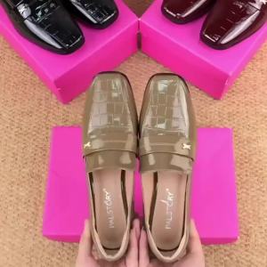 Huilm Womens high heels 5cm heel height square toe thick heels fashionable and elegant professional office womens shoes party casual shoes comfortable rubber sole high heels