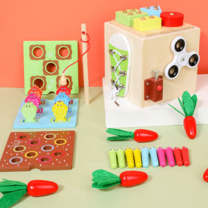 Hộp Gỗ Montessori 9 Trong 1 Đa Chức Năng - Busy Box Giáo Dục Sớm Câu Cá Luồn Dây Bánh Răng Ghép Khối Cho Bé