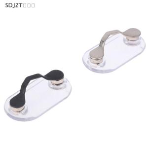 ZZ🔥🔥🔥 แม่เหล็กแขวนแว่นตาขาเข็มกลัดหลายฟังก์ชั่นแบบพกพาคลิปเสื้อผ้า