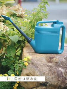 Large Capacity 5L Watering Can for Flower and Vegetable Gardens Irrigation Tool Rustproof Long Spout Water Sprayer
