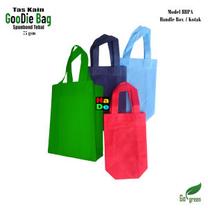 Tas Kain Spunbond Goodie Bag Ukuran Kecil / Besar / Jumbo 20x25 25x35 30x40 38x45 Kemasan Souvenir