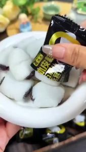 Sugar-free five-blackberry ice skin cake meal replacement snack Five Black Mulberry Ice Skin Cake Meal Replacement Snacks