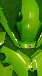 ชุด MSX ตัวเก่า 10 ชิ้น สีเขียวมุกทอง พร้อมจำนวน สกุลสีเขียว สัมผัสครีมสวยทอง สำหรับผู้ชายและแผ่น